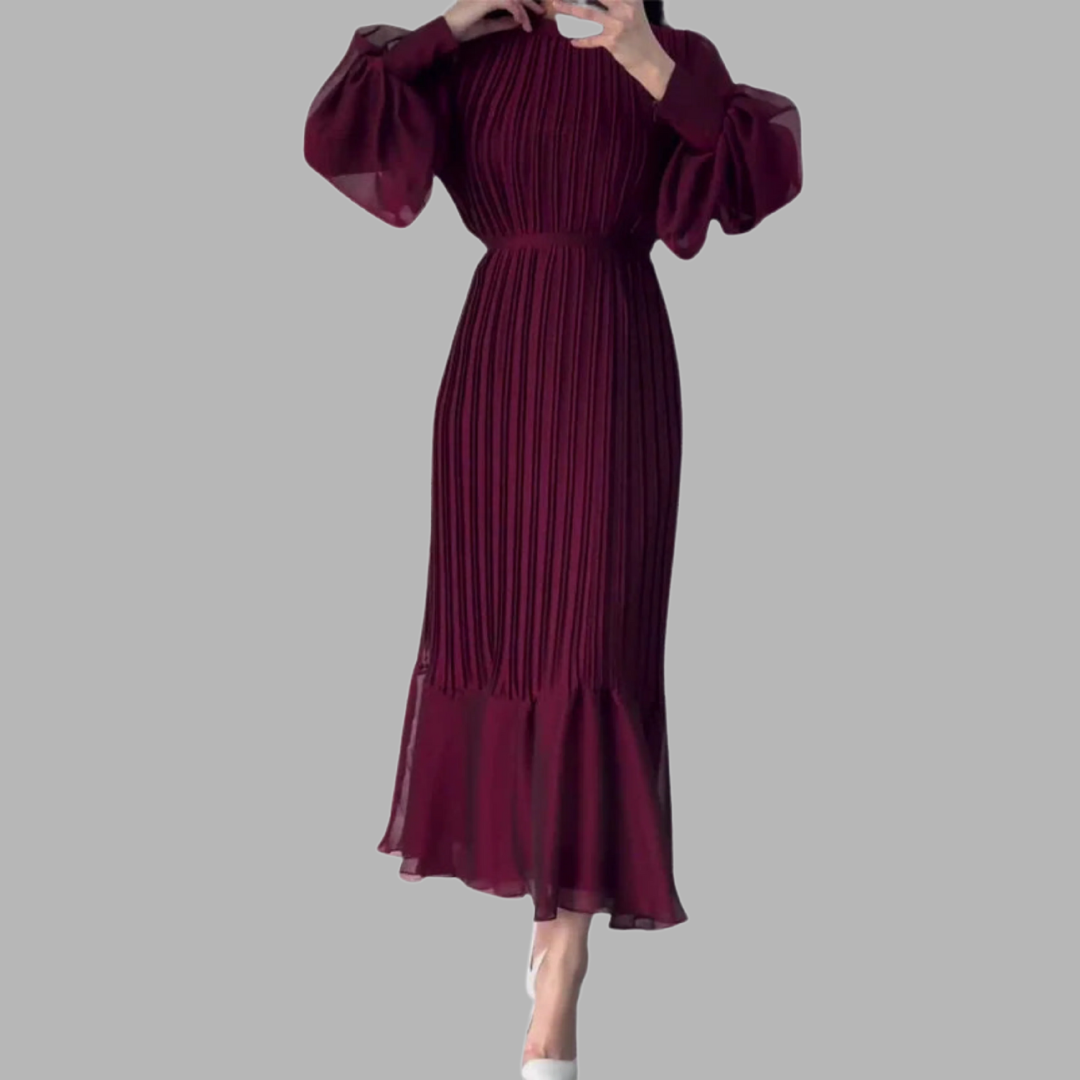 Torill | Elegant og tidløs plisserte kjole