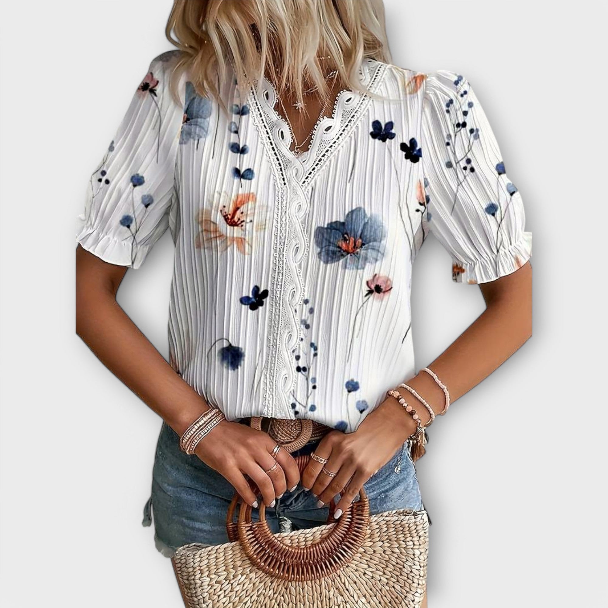 Thyra | Tidlause Bluse med V-hals